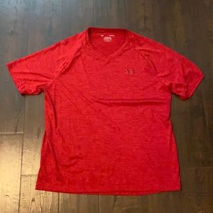 Under Armour Men Tech-Tee V-Neck Shirt Size XL Cranberry Red